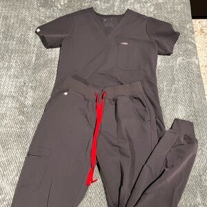 Figs Charcoal Scrub Top + Pants set